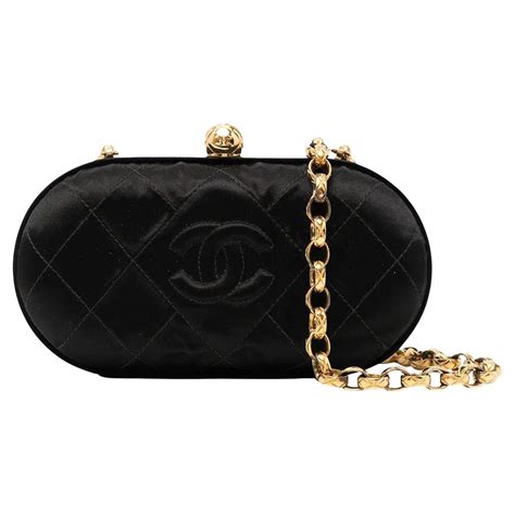 chanel clutch with chain australia